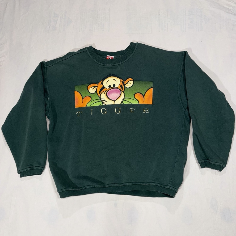 Vintage 90s Disney  Embroidered Tigger Crewneck Sweatshirt Green Size L/XL
